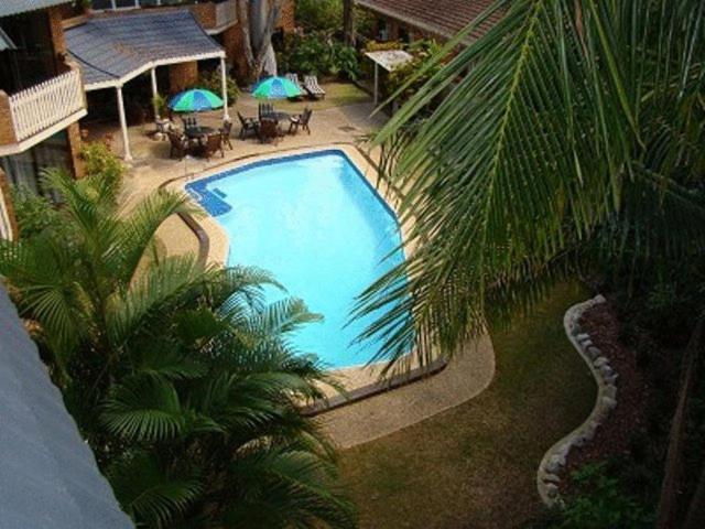 Noosa Yallambee Holiday Apartments Нусавил Екстериор снимка