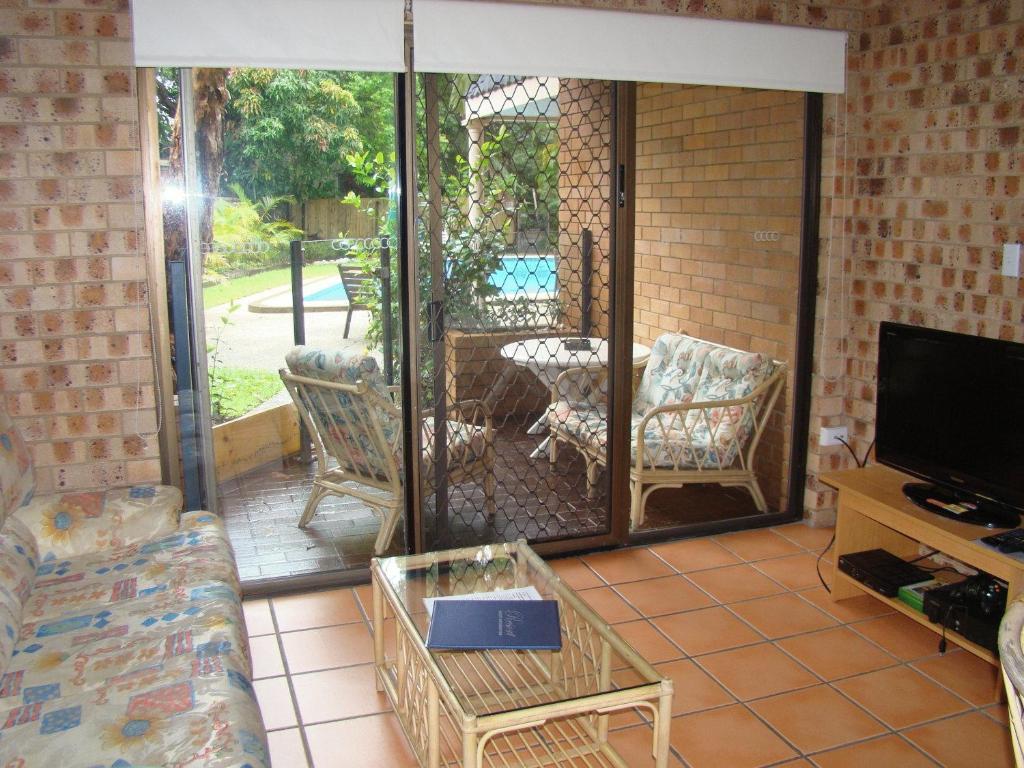 Noosa Yallambee Holiday Apartments Нусавил Стая снимка